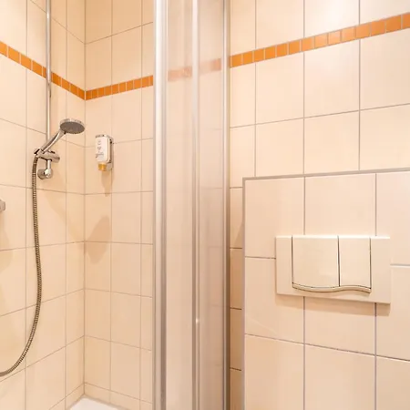 Elegant Eingerichtete * Granzow